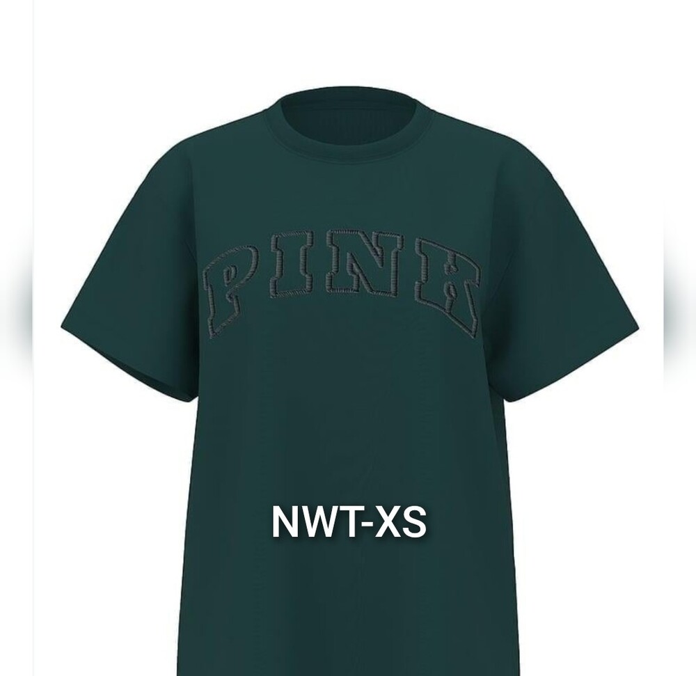 NWT VS PINK GREEN HOLIDAY CAMPUS TEE